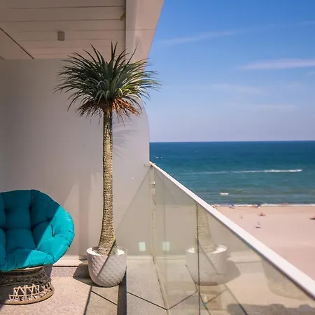 Apartel Next To The Sea 2
