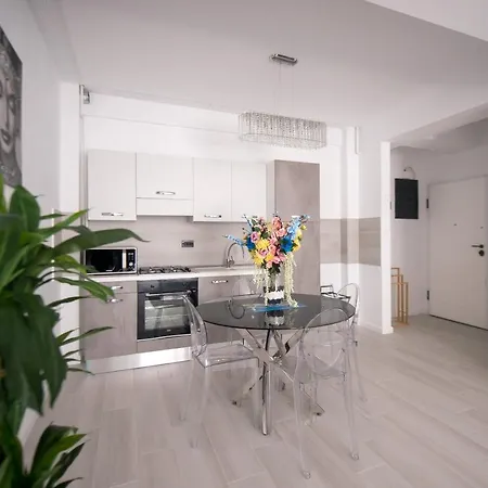 Apartel Next To The Sea 2 * Mamaia